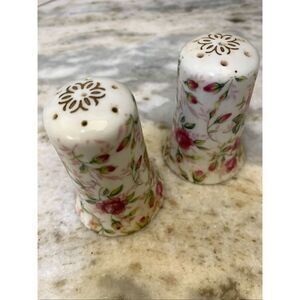 Lefton Roses Salt and Pepper Shakers #antique